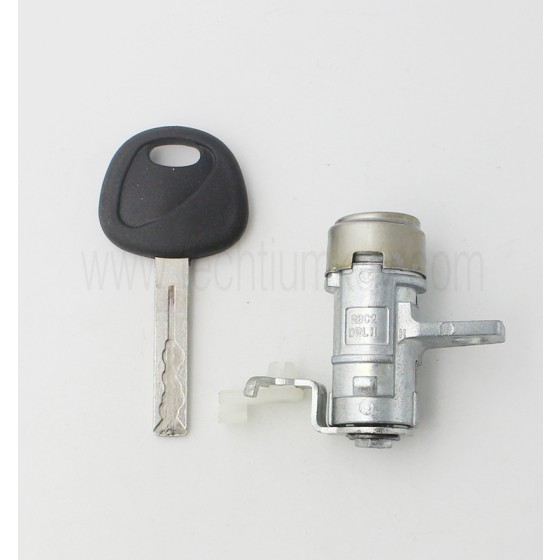 Kia Cerato left door lock