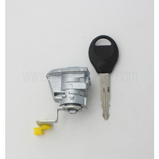 Nissan New sunny left door lock