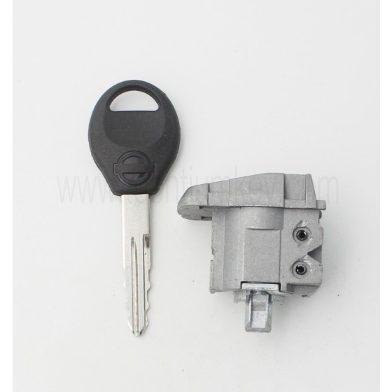 Nissan QASHQAI left door lok
