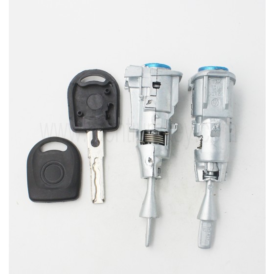 VW Sagitar  left door lock