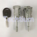VW Passat left door lock