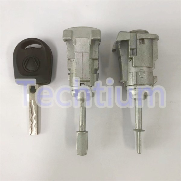 VW Passat left door lock