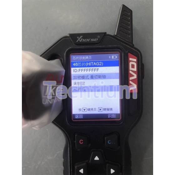 IKEYFD004AL Autel  Universal remote key,frequency can be changed 315Mhz/433Mhz
